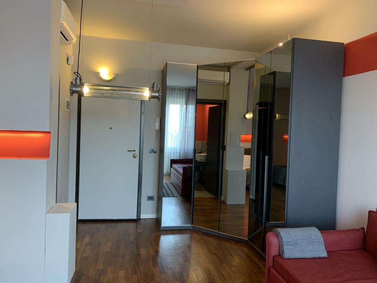Carlotta Station Suite Bolonha Exterior foto