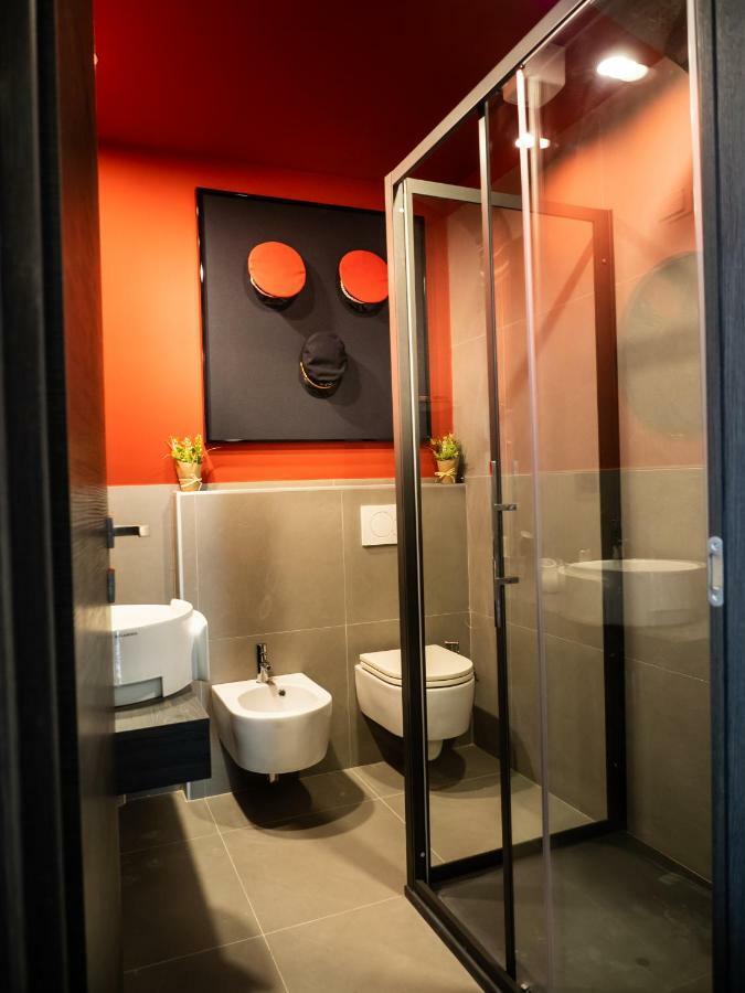 Carlotta Station Suite Bolonha Exterior foto